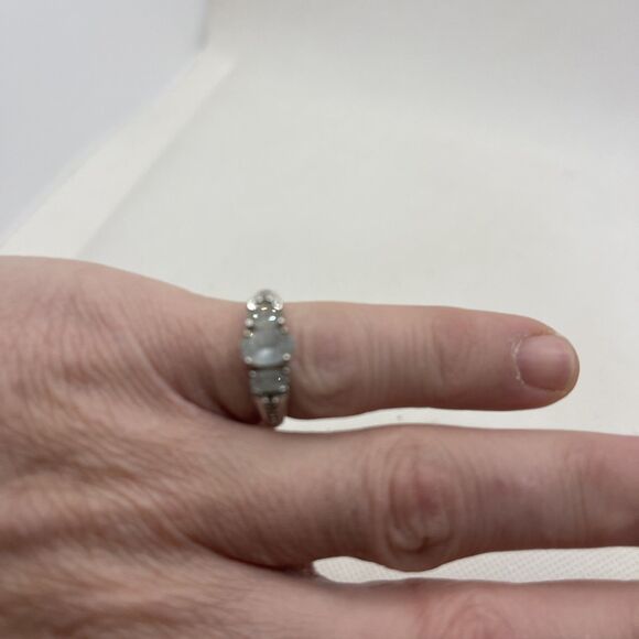 White Gold 10k Ring with Stones Size 6.5 - Picture 5 of 8